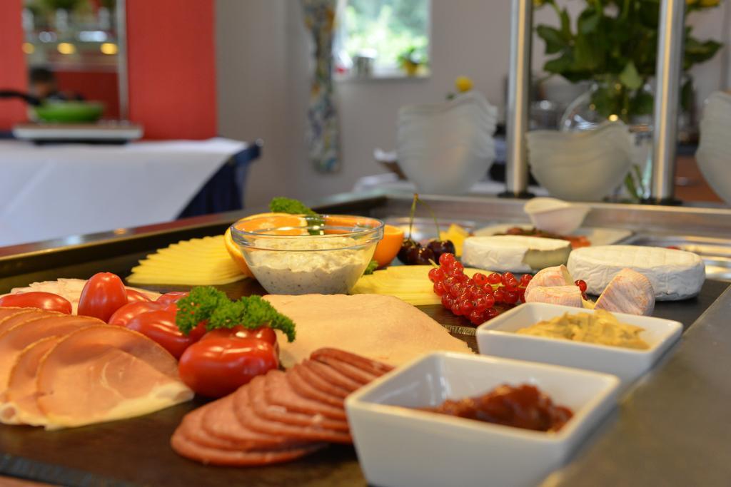 Seminar- Und Urlaubshotel Schulz Bergen  Kültér fotó